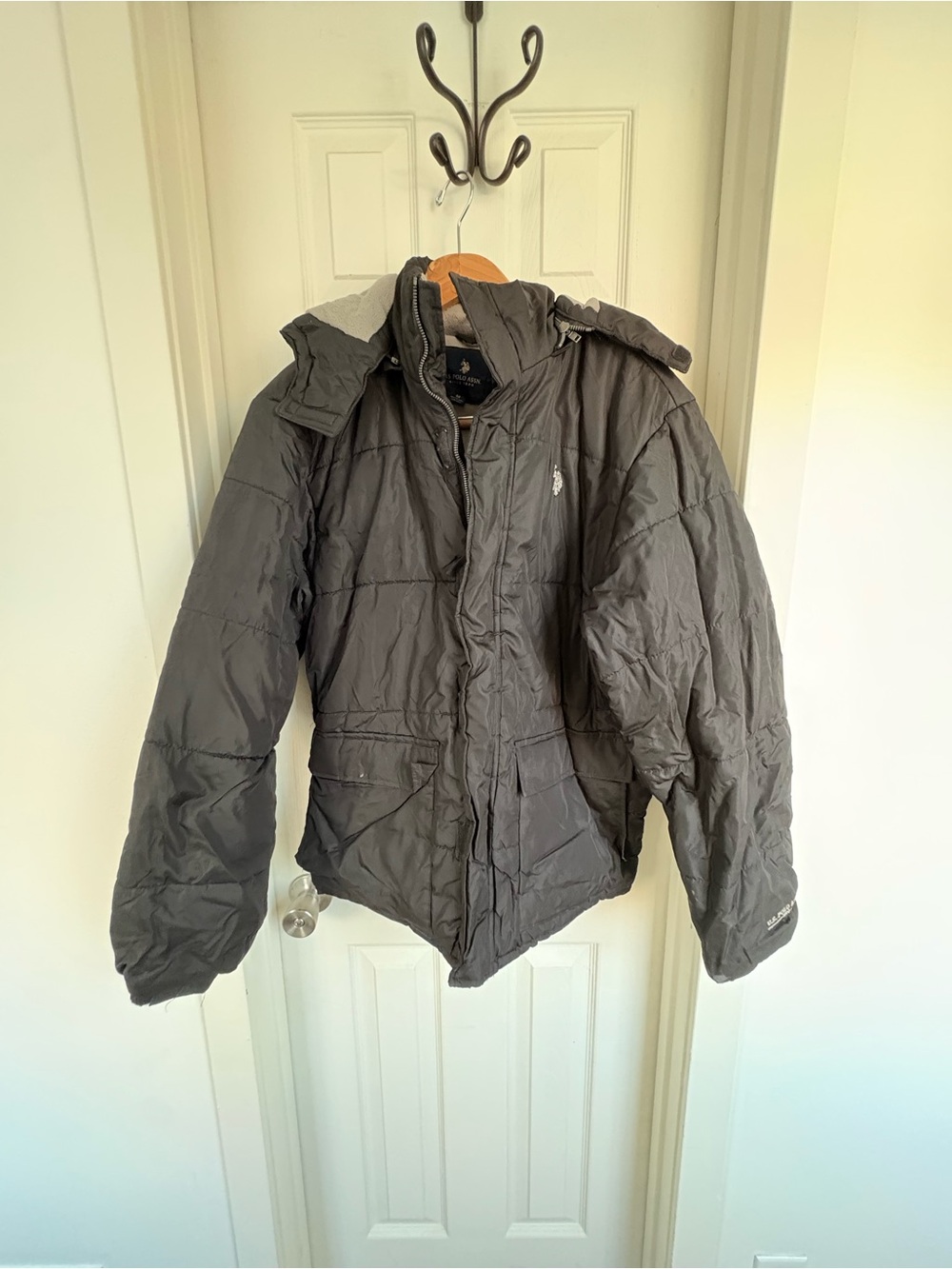 U.S. Polo Assn. Men's Black Quilted Puffer Jacket with Hood